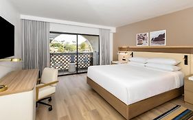The Peak Phoenix, A Hilton Resort